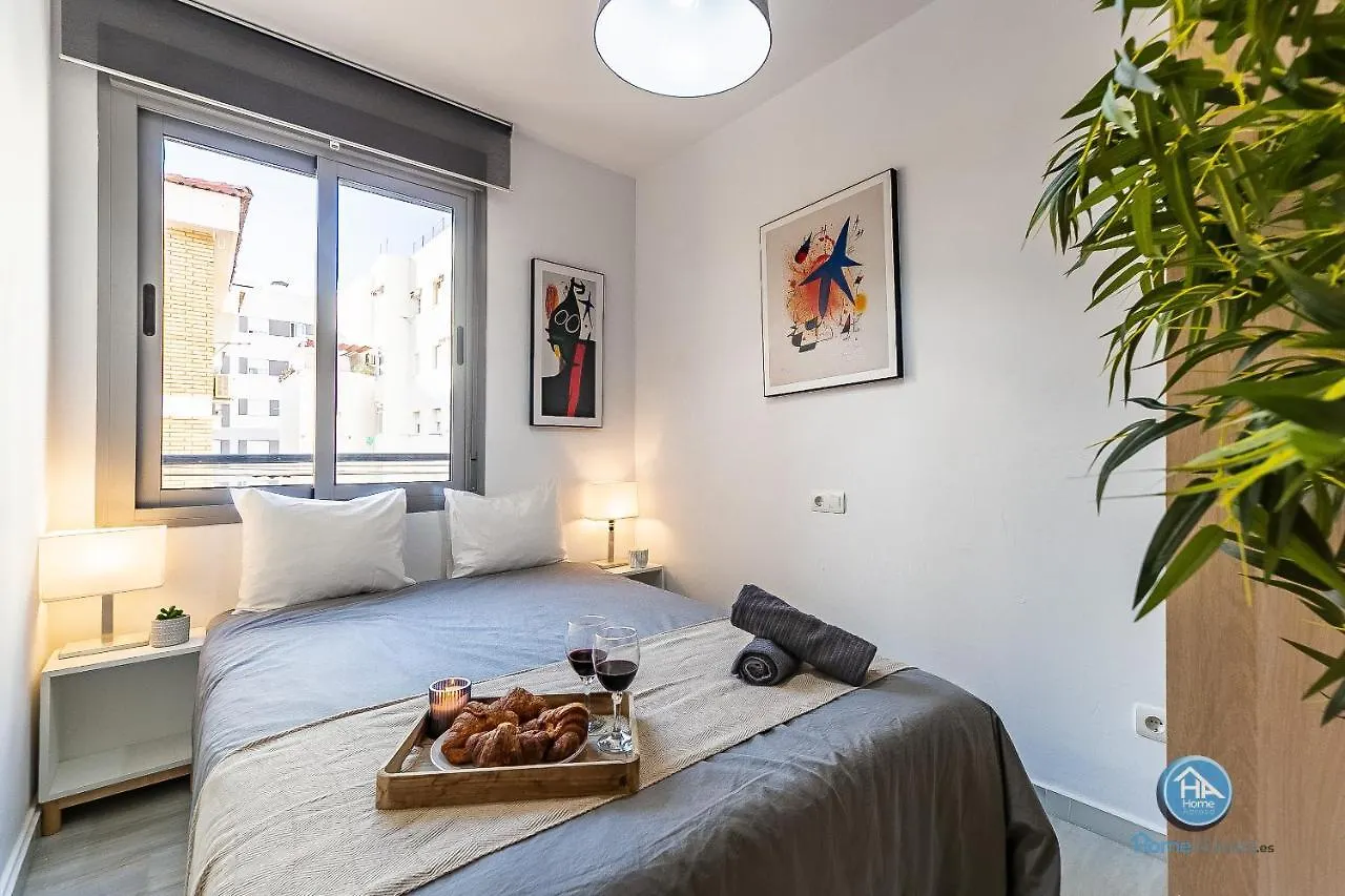 Premium Penthouse With Roof Terrace And Parking In Carlos Haya 0*, Malaga Spain